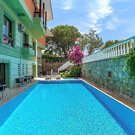 Kabasakal 2* Çeşme